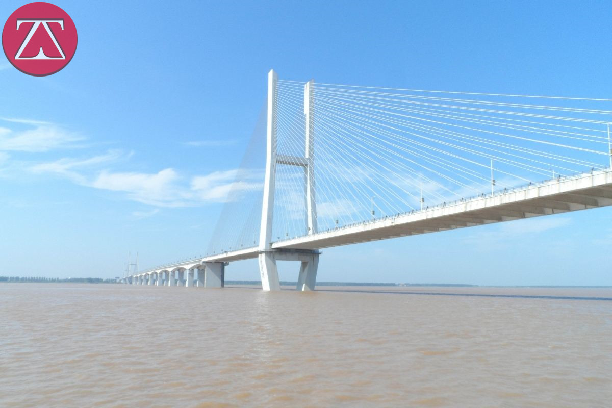 湖北省荆州长江大桥桥梁检测